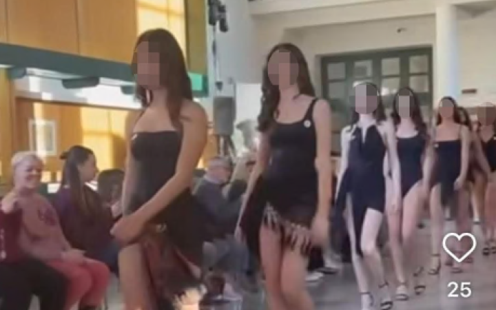 Tra il centenario e le sfilate, il museo delle vanit&agrave;