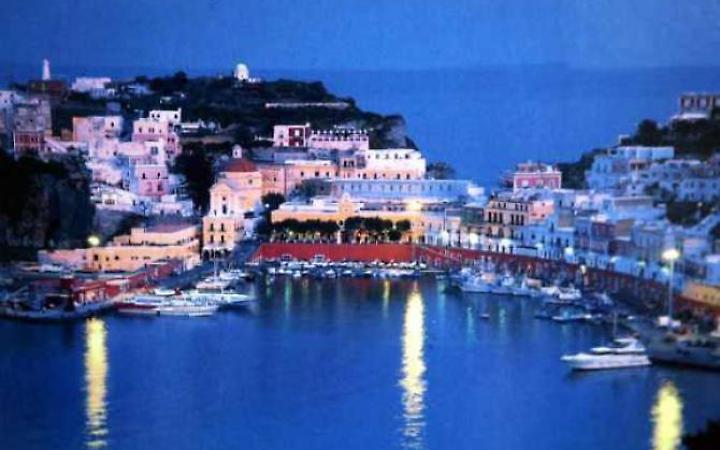 Tutte le vele blu del mare pontino