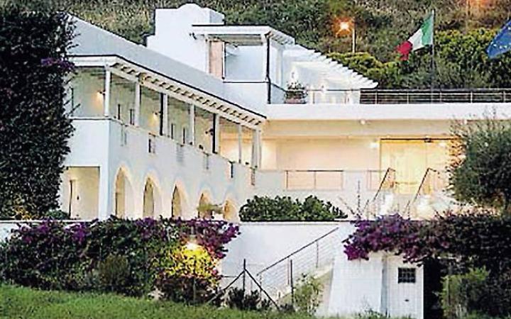 Hotel Tiberio, confisca inevitabile