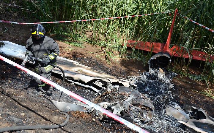 Aereo caduto, reati prescritti per due imputati