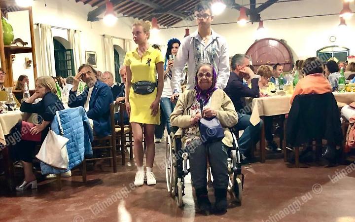 &ldquo;Fuori confine&rdquo; Tra sorrisi e lacrime tanta  beneficenza per i profughi