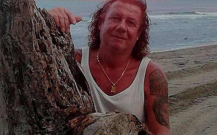 VIDEO - La moglie di Franco Gatto: "Mio marito annegava e loro filmavano"