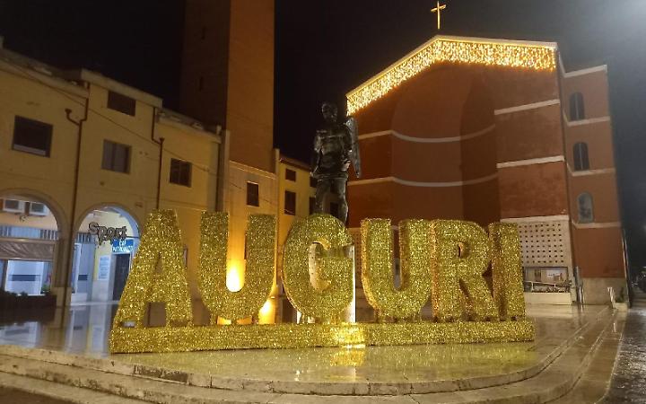 Natale Apriliano, dal Comune 14mila euro per un mese di eventi