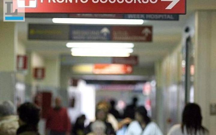 Muore al pronto soccorso. Familiari avvisati il giorno dopo