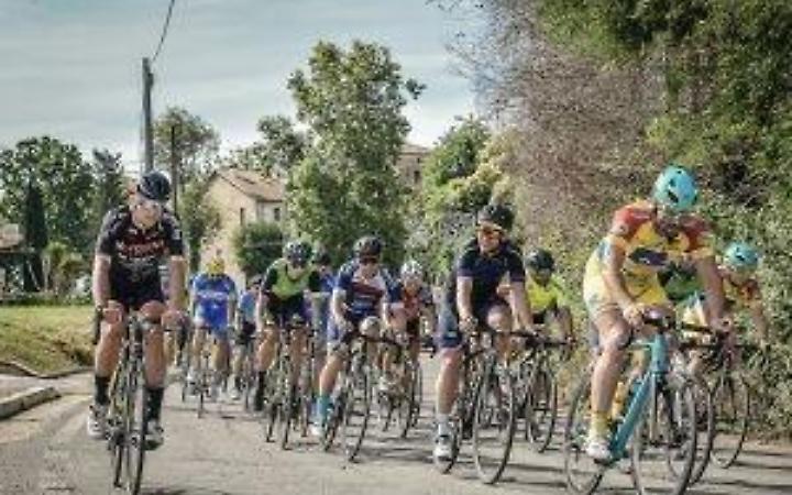 Finisce la gara e rubano le biciclette da corsa