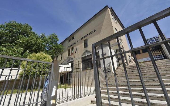 Tribunale, l'ordine forense chiede di rinviate le udienze per  il Coronavirus